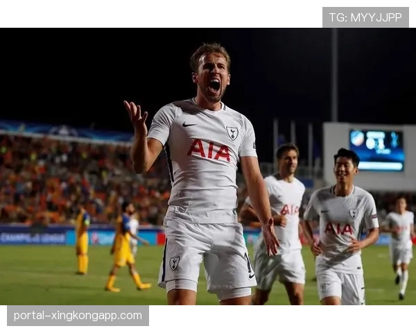 雷恩前锋上演帽子戏法,本赛季法甲射手榜升至第三 雷恩前锋上演帽子戏法,本赛季法甲射手榜升至第三